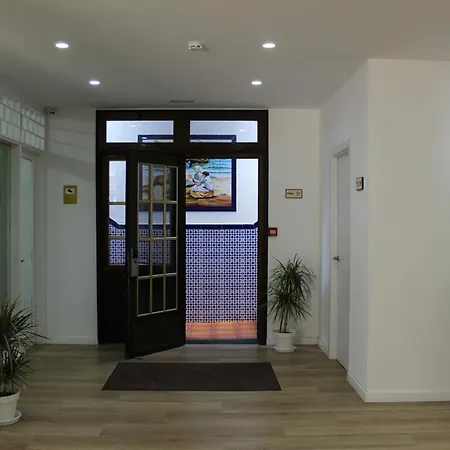 Fayna Aparthotel 2*