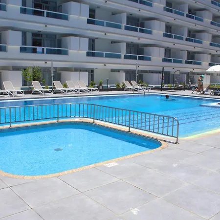Aparthotel Fayna 2*