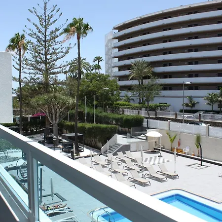 Lejlighedshotel Fayna 2*